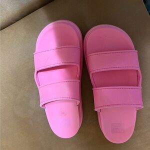Reef Pink Slide Sandals